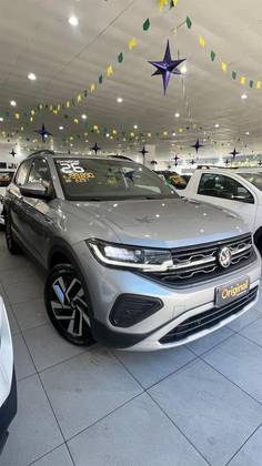 VOLKSWAGEN T-CROSS 1.0 200 TSI TOTAL FLEX COMFORTLINE AUTOMÁTICO